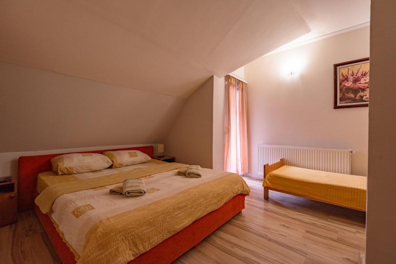 B&B Bebinac Leskovac  Exteriör bild